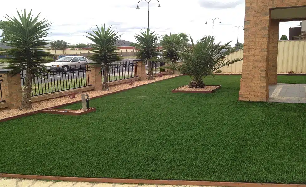 It may not be at the forefront of your mind, but is your synthetic grass ready for the forthcoming rainy season? If it isn't, we will soon have you and your lawn ready as soon as the rain hits with our valuable tips in this article. 